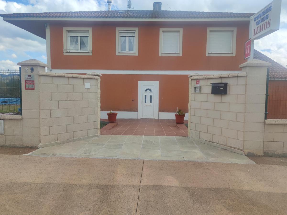 Viviendas de uso turístico Lemos O Pedrouzo Exterior foto
